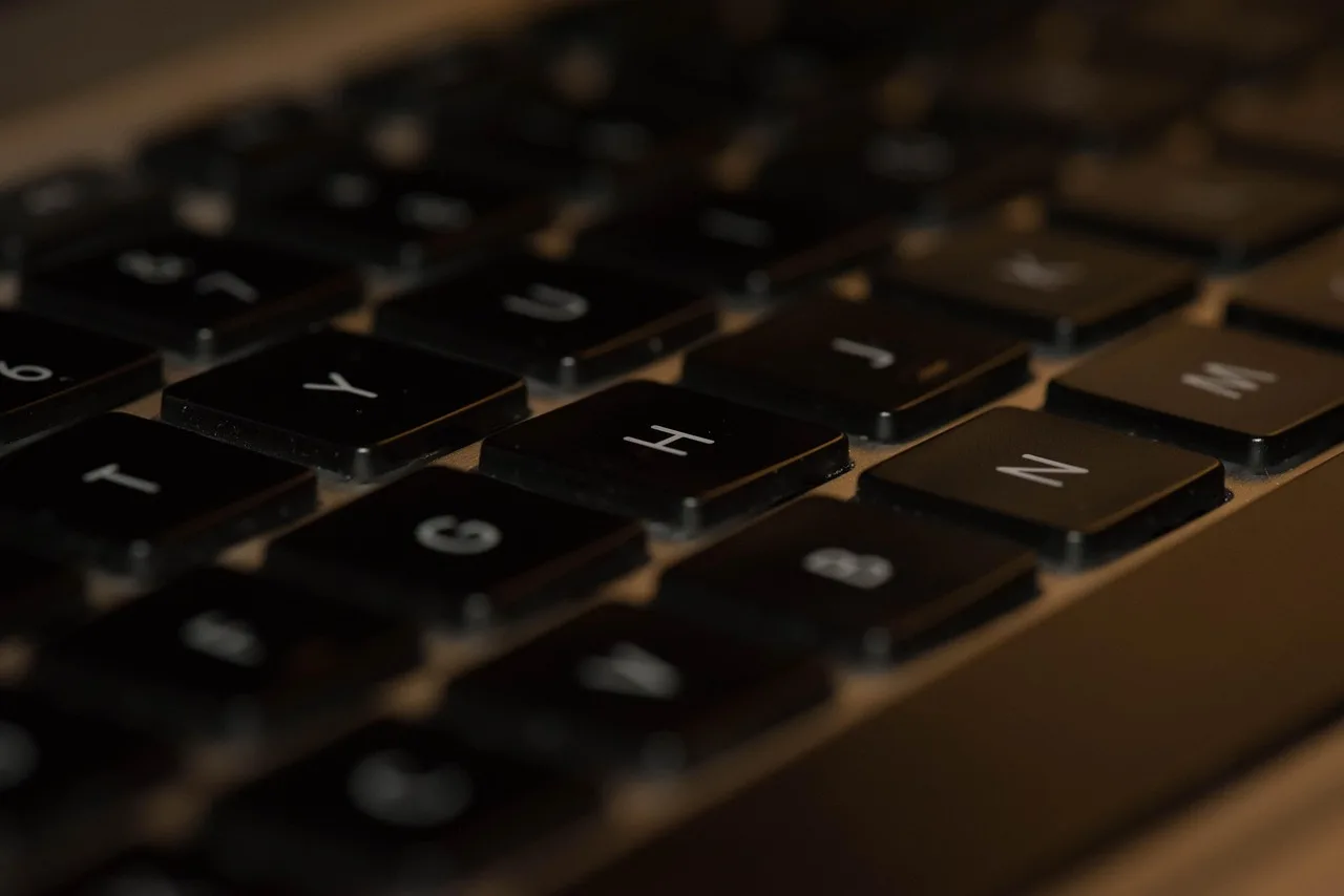 keyboard, laptop, computer, internet, communication, typing, technology, network, web, portable, brown computer, black computer, brown technology, black technology, brown laptop, black laptop, brown network, black network, brown community, black community, brown internet, black internet, brown communication, black communication, brown web, black web, brown keyboard, black keyboard. From Black Twitter to the national feed, how US platform defaults spread a trend