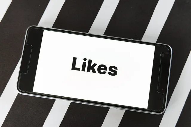 mockup, screen, smartphone, website, blog, word, thumbs up, count, social, media, influencer, facebook, statistics, number, instagram, marketing, twitter, internet, communication, network, youtube, xing, skype, like, influencer, youtube, youtube, youtube, youtube, youtube. Online status and identity statistics are instrument readings, not proof